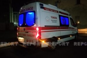 Bakıda təcili yardım həkimlərinə bıçaqla hücum edilib 35 Bakıda təcili yardım həkimlərinə bıçaqla hücum edilib