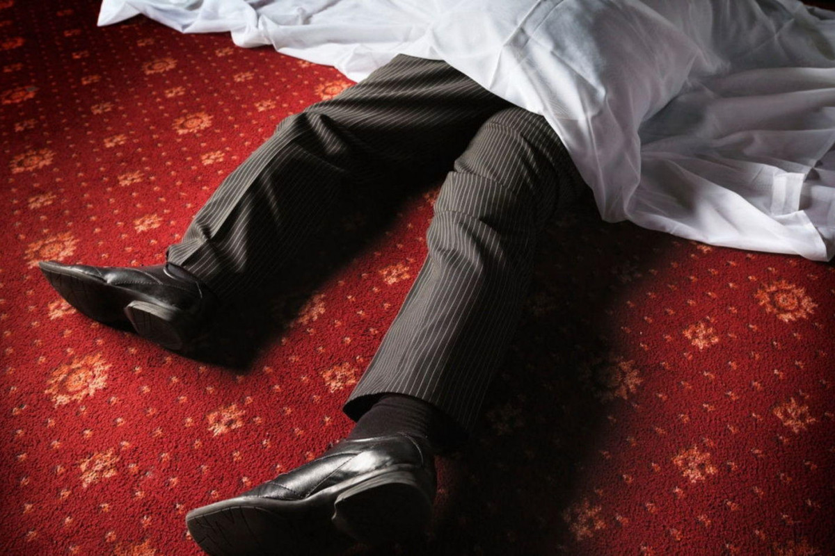 İcra Hakimiyyətinin əməkdaşı iş otağında ölü tapılıb