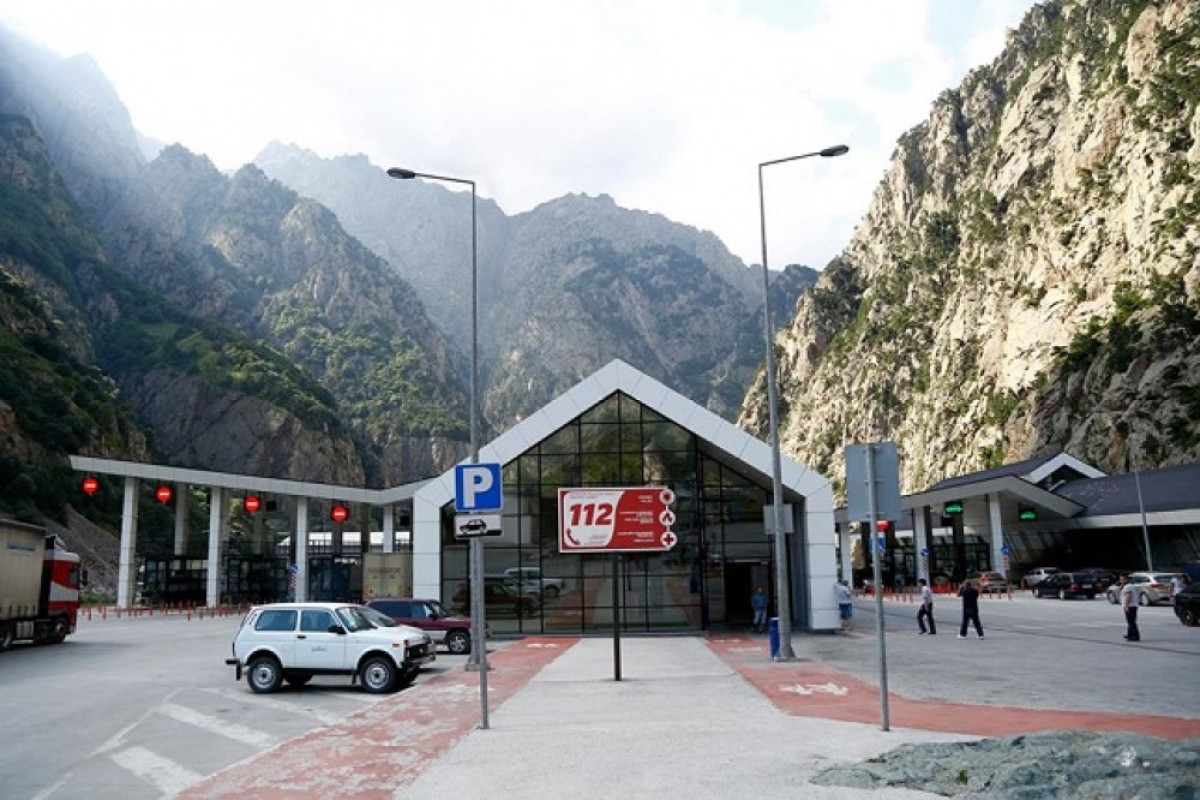 Gürcüstan Rusiya ilə sərhədi bağlayır - 400 min rus... 1 633090f8769f8633090f8769f91664127224633090f8769f4633090f8769f6