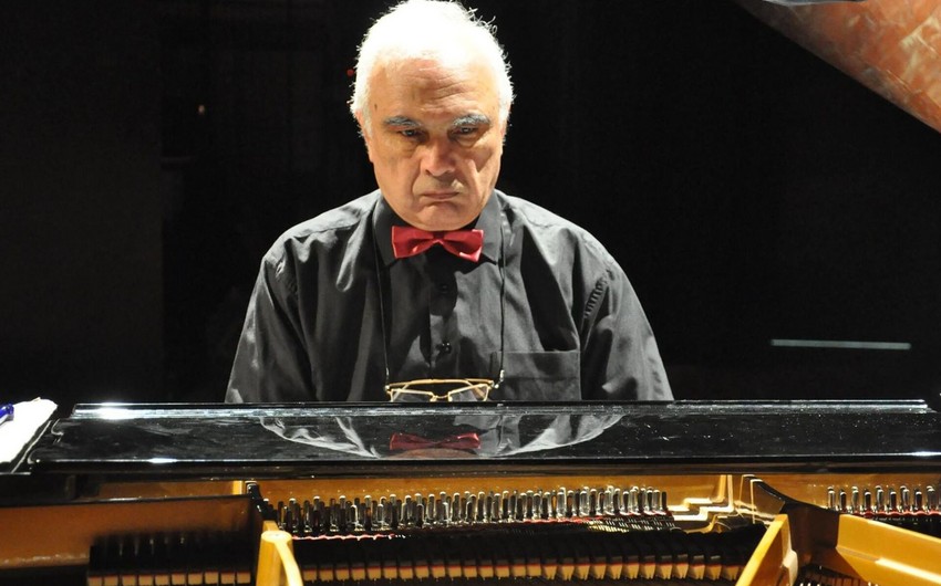 Cavanşir Quliyev 19 ildən sonra xaricdən Azərbaycana köçdü