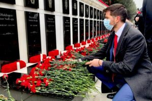 İsrail səfiri Azərbaycan xalqına başsağlığı verdi