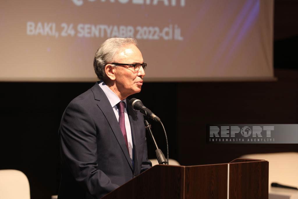 Azərbaycan jurnalistlərinin VIII Qurultayı keçirildi - YENİLƏNİB