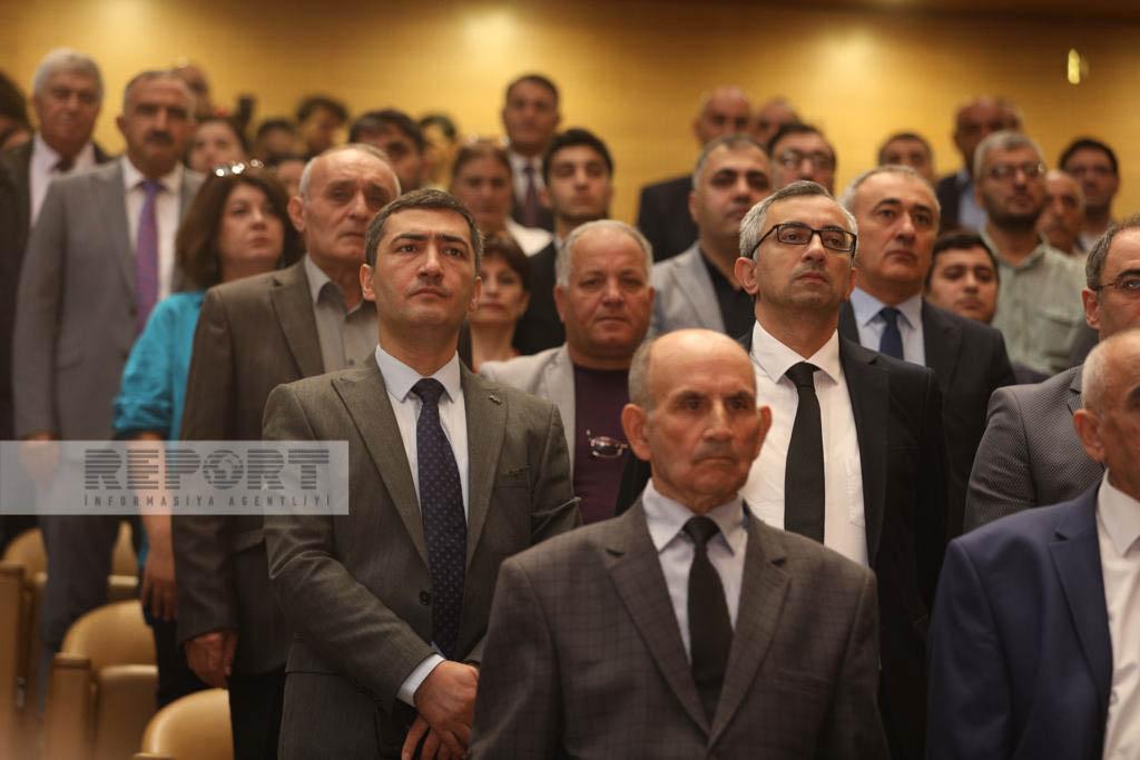 Azərbaycan jurnalistlərinin VIII Qurultayı keçirildi - YENİLƏNİB 3 Azərbaycan jurnalistlərinin VIII Qurultayı keçirildi - YENİLƏNİB