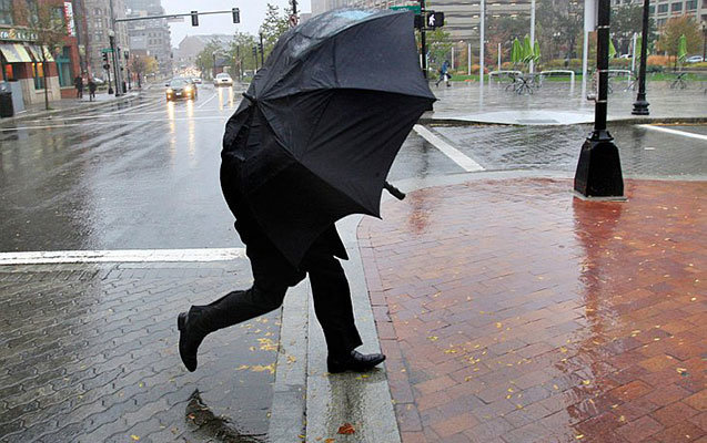 Şəmsiyyələrinizi hazırlayın, yağış və qar gəlir