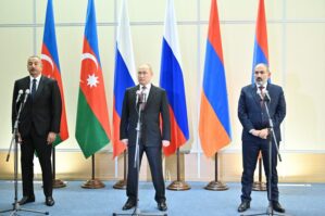 Putin İlham Əliyev və Nikol Paşinyanla birgə bəyanatın razılaşdırıldığını bildirib