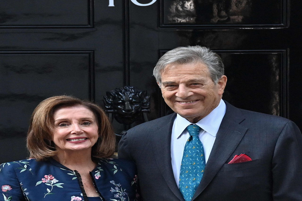 Nensi Pelosinin evinə hücum oldu, əri yaralandı