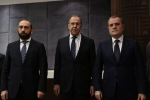 Prezidentlər görüşdüyü şəhərdə nazirlər də bir araya gəldi 7 Prezidentlər görüşdüyü şəhərdə nazirlər də bir araya gəldi