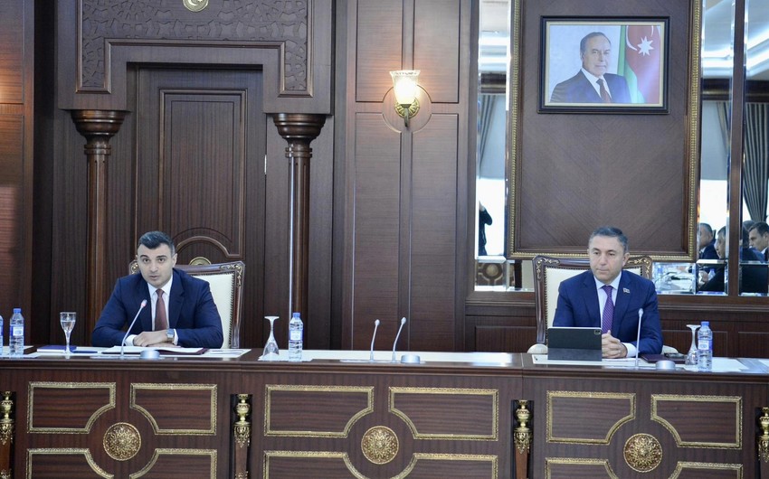 Mərkəzi Bankın rəhbəri deputatların suallarını cavablandırdı - FOTOLAR