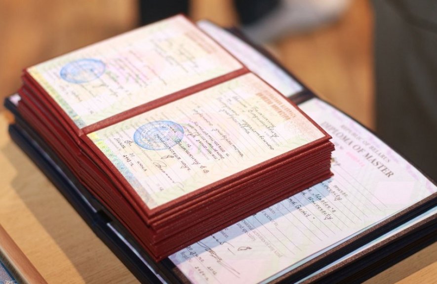 Ötən ay xaricdə təhsil almış 62 nəfərin diplomu tanınmadı