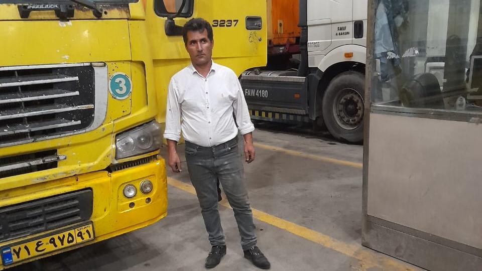 Sərhədi saxta sənədlərlə keçməyə cəhd göstərən 30 nəfər saxlanıldı - FOTOLAR 4 Sərhədi saxta sənədlərlə keçməyə cəhd göstərən 30 nəfər saxlanıldı - FOTOLAR