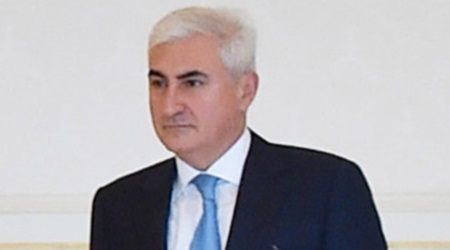 Administrasiyadan səfir postuna göndərilən Elçin Bağırov kimdir? - DOSYE