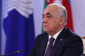 Əli Əsədov Qriqoryanı susdurdu