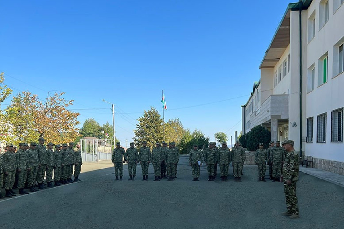 Hərbi hissələrdə psixoloji işə dəstək tədbirləri davam edir - FOTOLAR