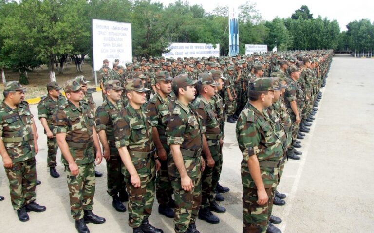 Hərbçilərə xoş xəbər: Maaş artımı gözlənilir