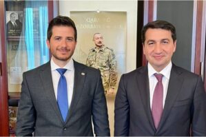 İsrail səfiri Hikmət Hacıyevlə görüşdü - FOTO