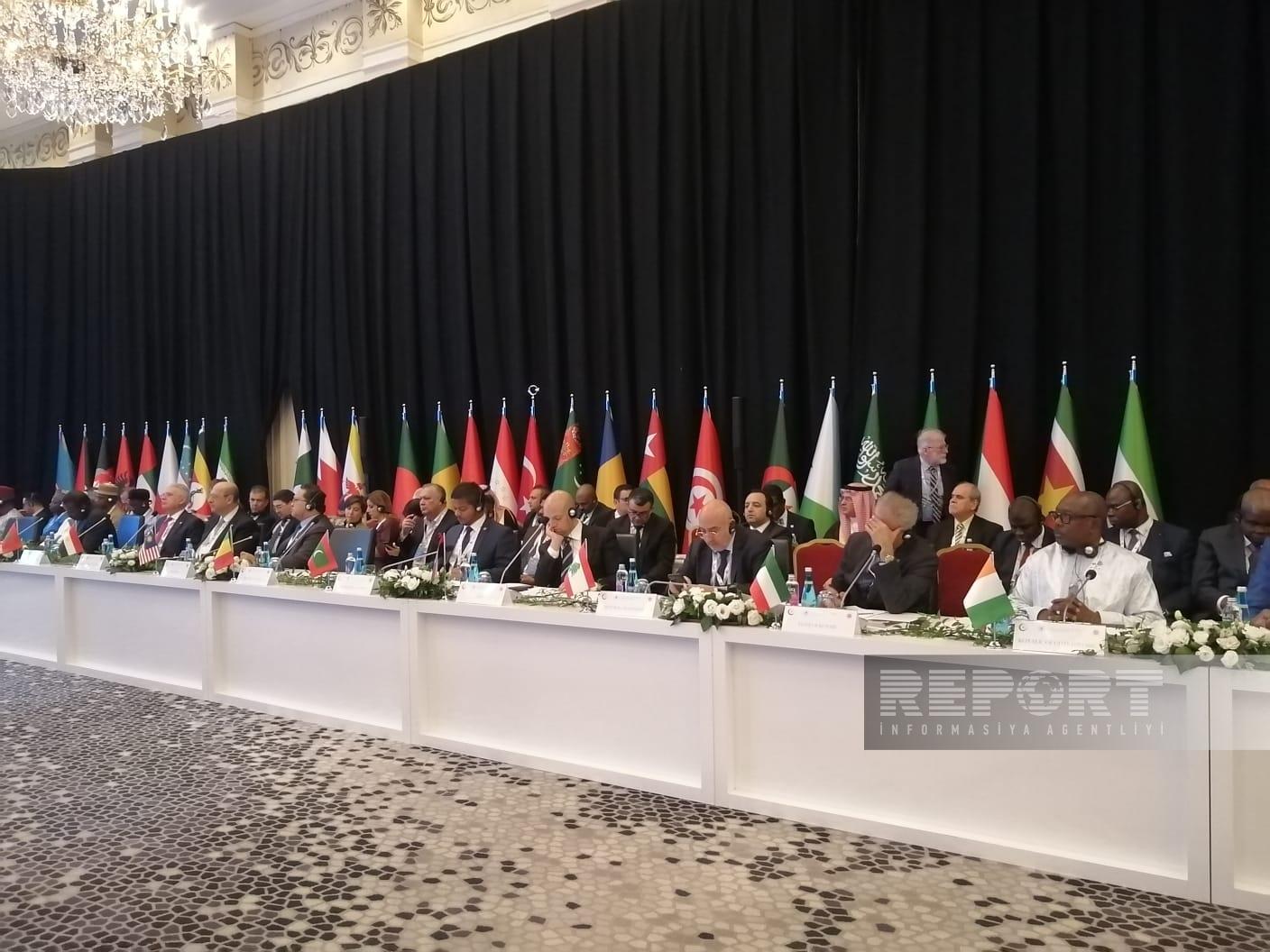 İƏT-in Bəyannaməsində Ermənistanda Azərbaycan abidələrinin dağıdılması əksini tapdı - FOTOLAR 4 İƏT-in Bəyannaməsində Ermənistanda Azərbaycan abidələrinin dağıdılması əksini tapdı - FOTOLAR