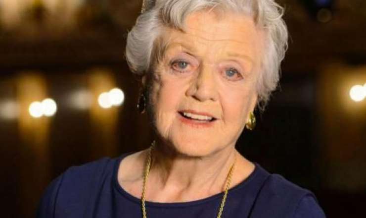 Məşhur aktrisa Ancela Lensberi vəfat etdi