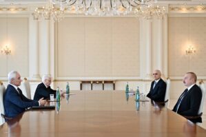 İlham Əliyev Rusiya Baş nazirinin birinci müavinini qəbul etdi