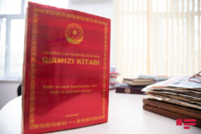 qirmizi kitab 11