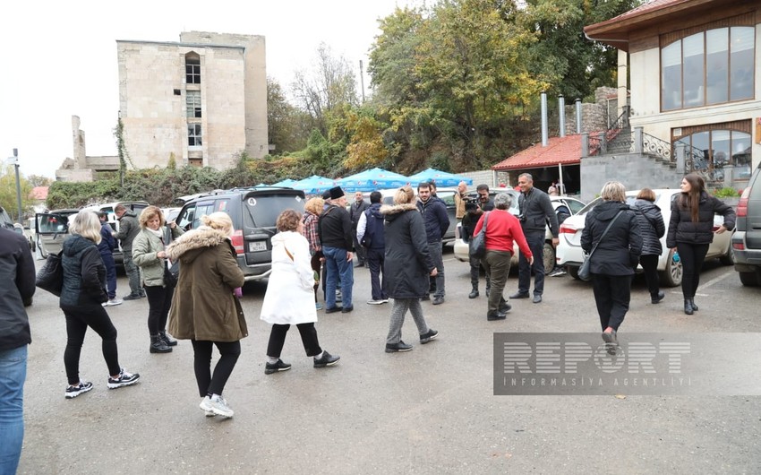 Beynəlxalq səyahətçilər Şuşada - FOTOLAR