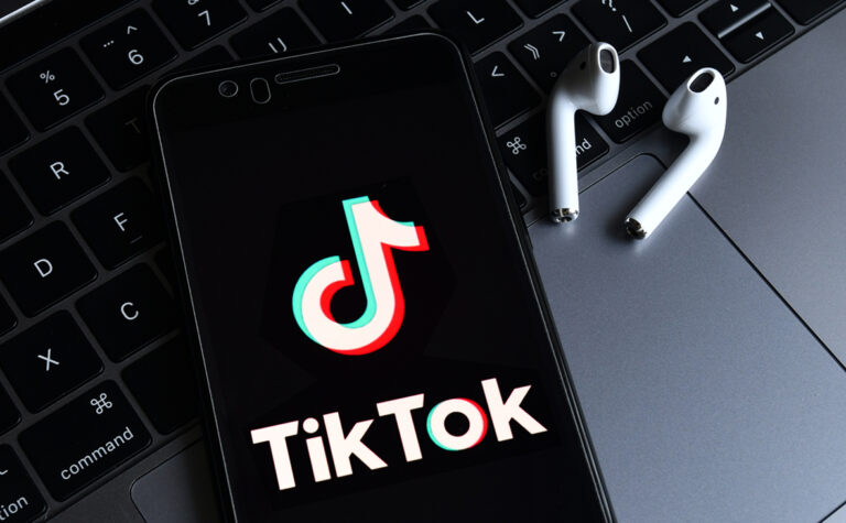 Azərbaycanda "TikTok" qadağan edilir? - Ardıcıl həbslər təsadüfi deyil