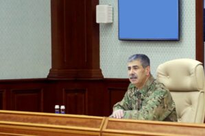 Zakir Həsənov: "Sülhdən siyasətçilər danışsa, daha yaxşı olar"