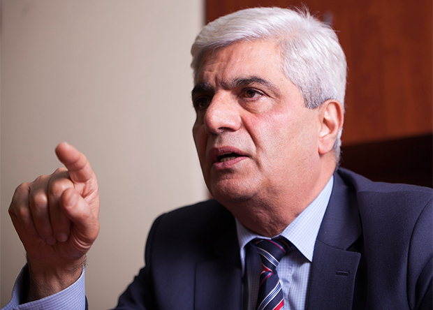 Erməni politoloqdan sensasion açıqlamalar: "Rusiya nə edirsə, Azərbaycanı dəstəkləmək üçün edir"