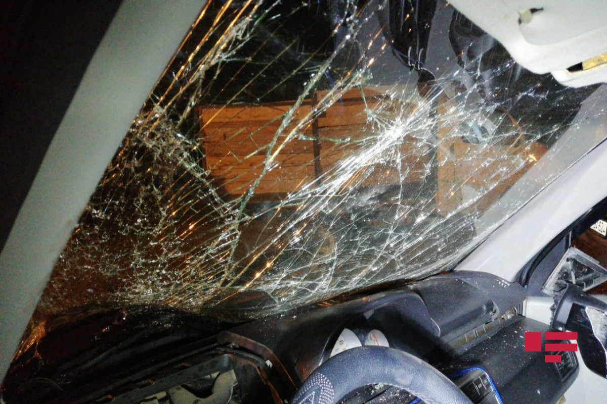 Baş redaktor ailəsi ilə birgə qəzaya düşdü - FOTO