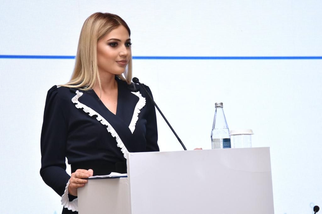 “E-Köşk”ün təqdimat mərasimi keçirildi - FOTOLAR 8 “E-Köşk”ün təqdimat mərasimi keçirildi - FOTOLAR