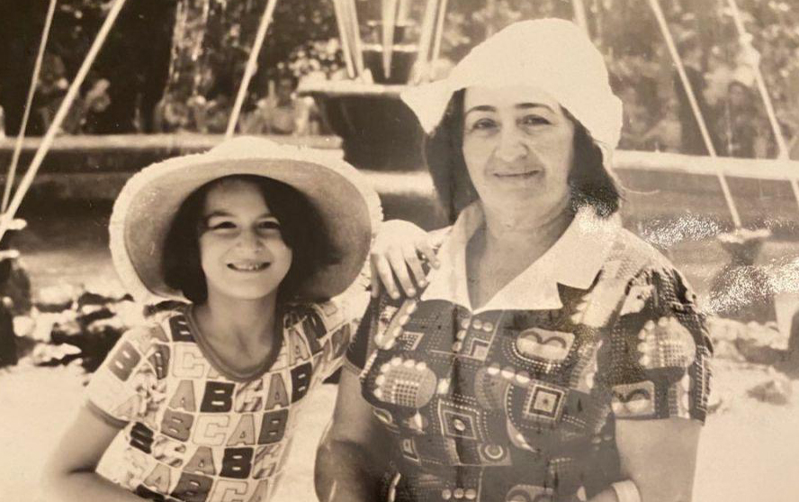 Xalq artistindən inanılmaz paylaşım - Ailəsinin ağ-qara FOTOLARINI bölüşdü