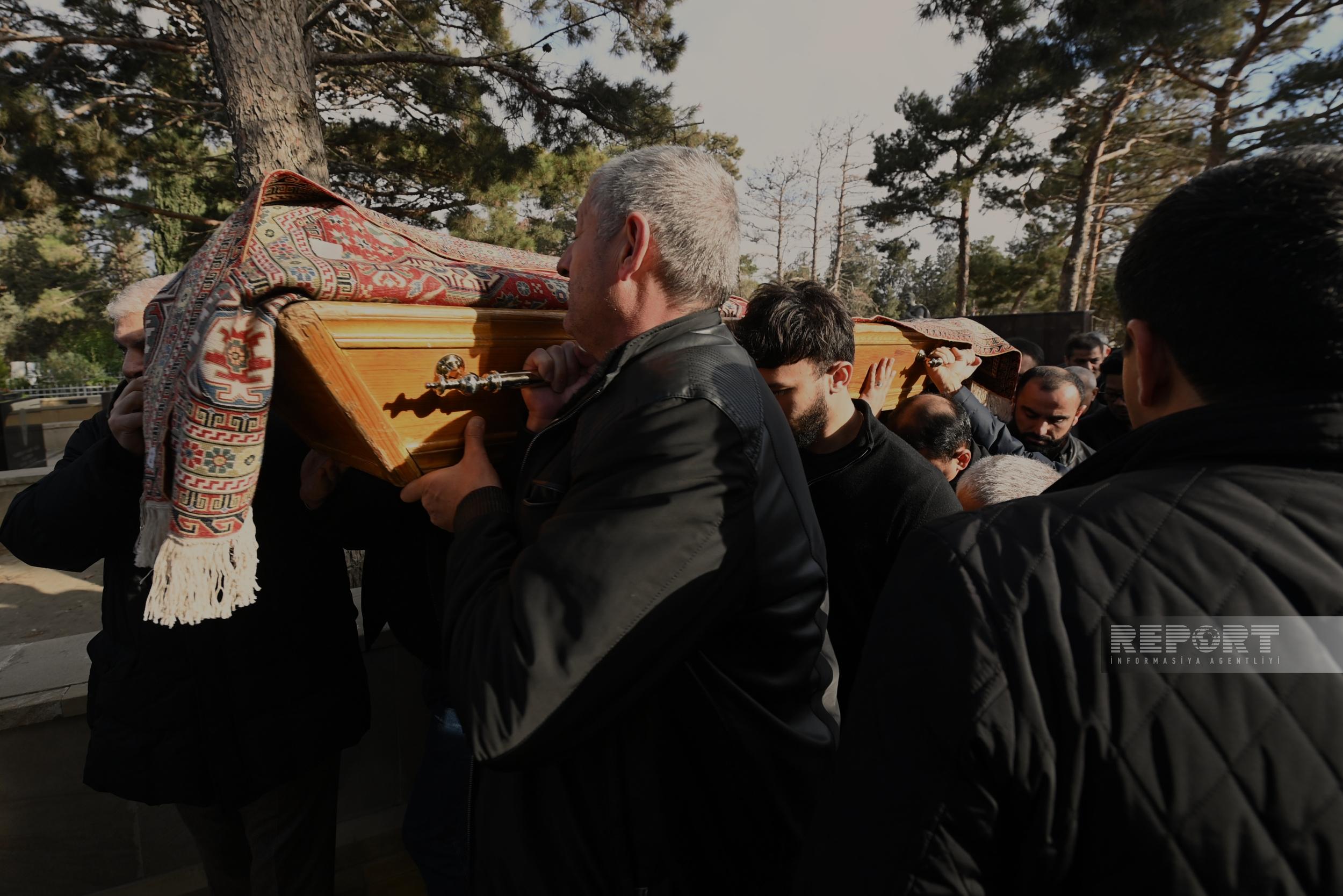 Fazil Məmmədov dəfn edildi - FOTOLAR