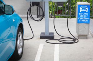 Xaricdən elektrikli təzə avtomobil gətirənlərə ŞAD XƏBƏR 18 elektik masin