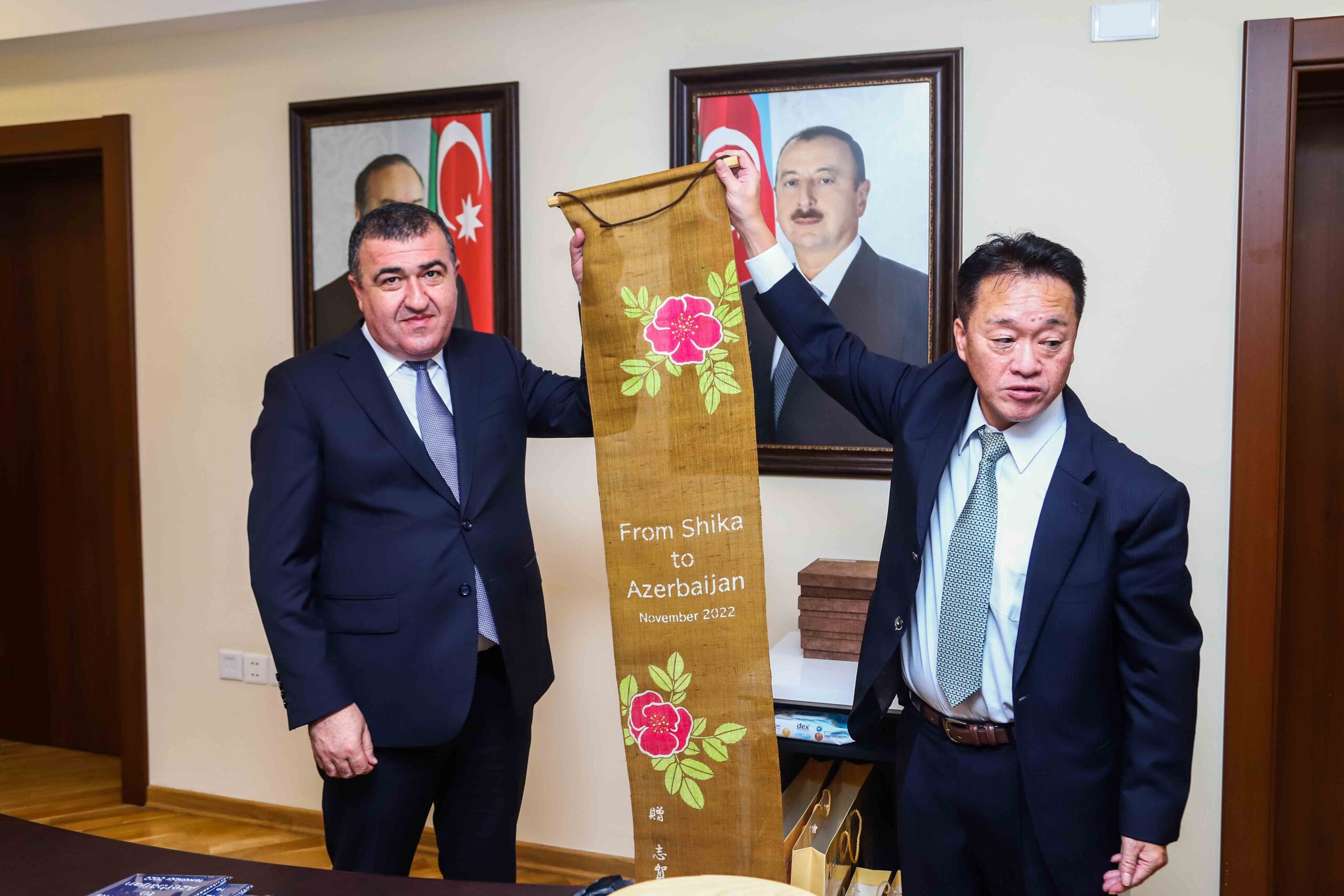 Xətai RİH-də yapon merlə görüş keçirildi - FOTOLAR 4 Xətai RİH-də yapon merlə görüş keçirildi - FOTOLAR