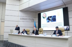 Kamran Əliyev iclas keçirdi - FOTOLAR