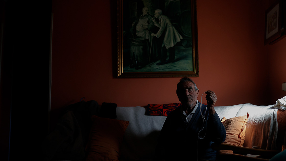 Madridin bu bölgəsində 4500 nəfər iki ildir işıqsız yaşayır - FOTOLAR