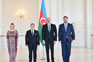 Moldova səfiri İlham Əliyevi Azərbaycan dilində təbrik etdi