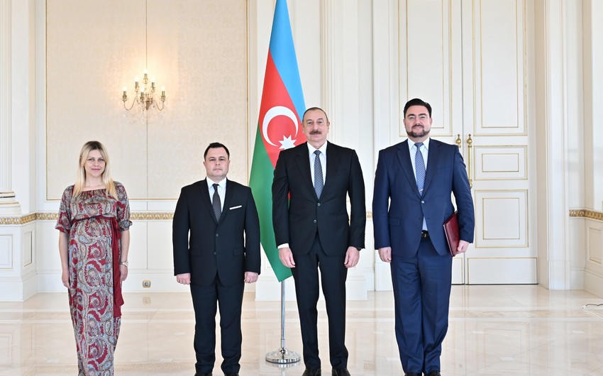 Moldova səfiri İlham Əliyevi Azərbaycan dilində təbrik etdi