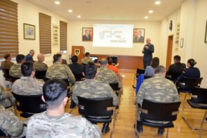 NATO nümayəndələri Hərbi Dəniz Qüvvələrində - FOTOLAR