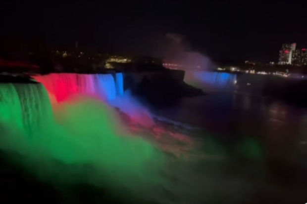 Niaqara şəlaləsi Azərbaycan bayrağının rənglərində işıqlandırıldı - VİDEO