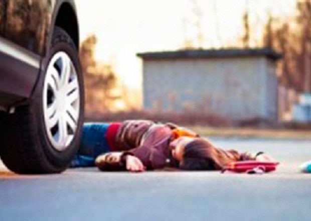 Bakıda gənc qızı doğum günündə avtomobil vurdu