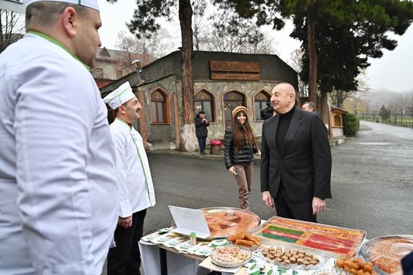 Prezident və xanımı “Yuxarı Baş” Milli Tarix-Memarlıq Qoruğunda oldu - FOTO