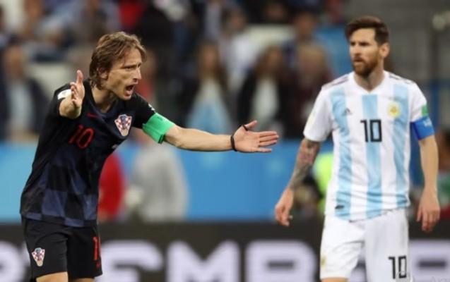 DÇ-2022-də ilk finalçı müəyyənləşdi - Argentina darmadağınla qalib oldu