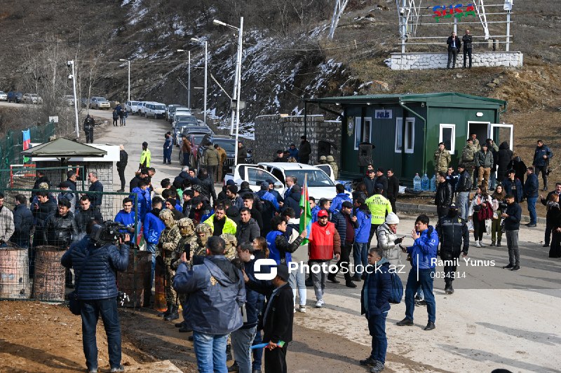 Laçın yolundakı aksiyada SON VƏZİYYƏT - FOTOLAR / VİDEO 2 Laçın yolundakı aksiyada SON VƏZİYYƏT - FOTOLAR / VİDEO