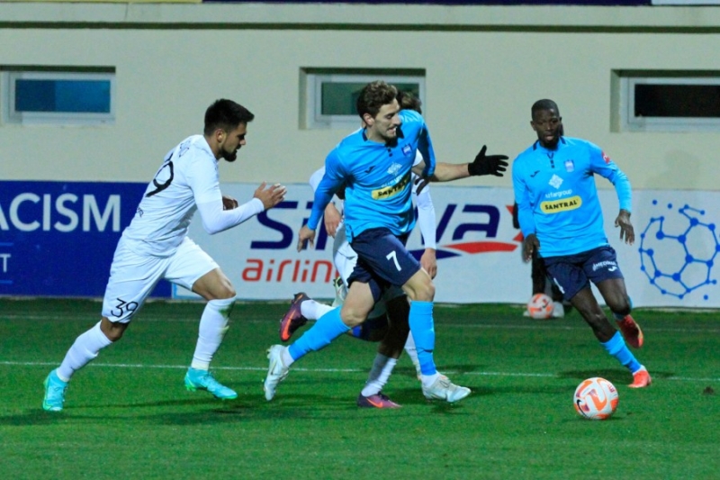 “Zirə” “Neftçi”yə qalib gəldi