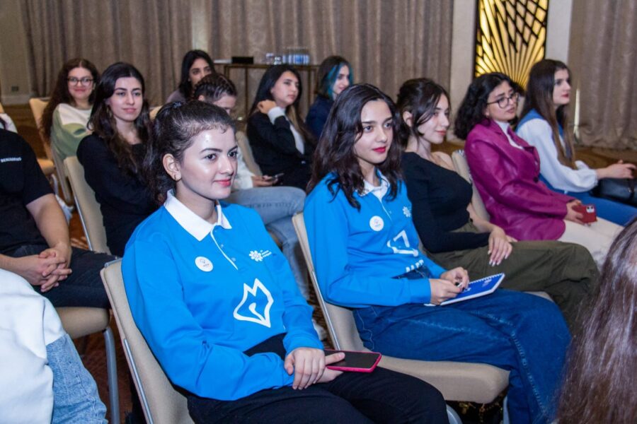 MEDİA tələbələr üçün seminar keçirdi - FOTOLAR