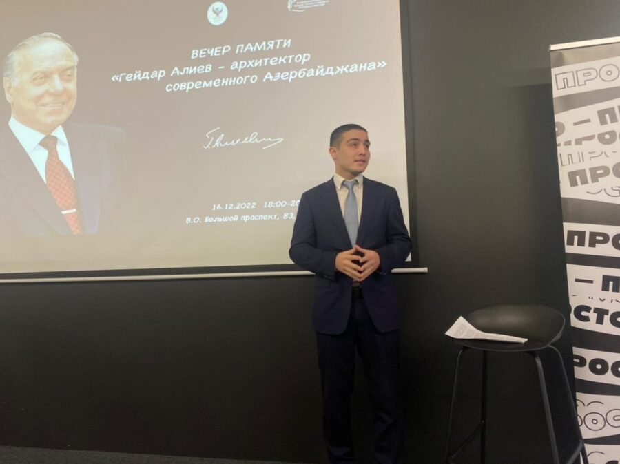 Ümummilli lider Sankt-Peterburqda anıldı - FOTOLAR 6 Ümummilli lider Sankt-Peterburqda anıldı - FOTOLAR