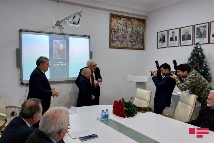 Anardan Ömər Eldarova jest