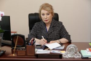 Xanım deputatın qardaşı komaya düşdü - FOTO