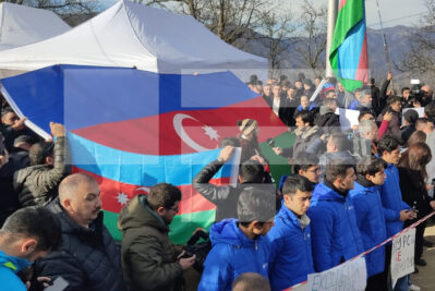 bayraq aksiya