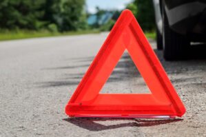 Neftçalada avtomobil kollektora aşıb, ər-arvad xəsarət alıb